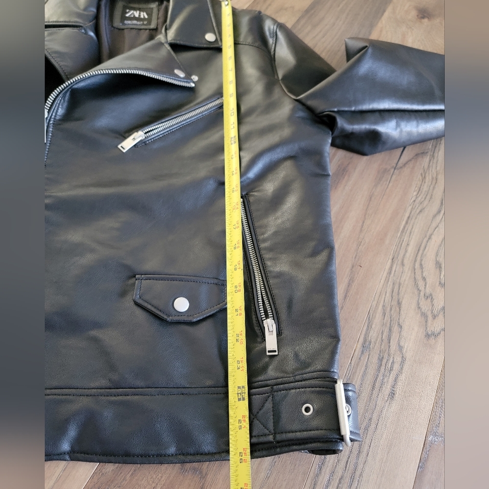 đ¤ Zara Moto BikerâJacket Black Faux Leather Zipper &Buckle Detailing Motorcycle - Picture 6 of 16